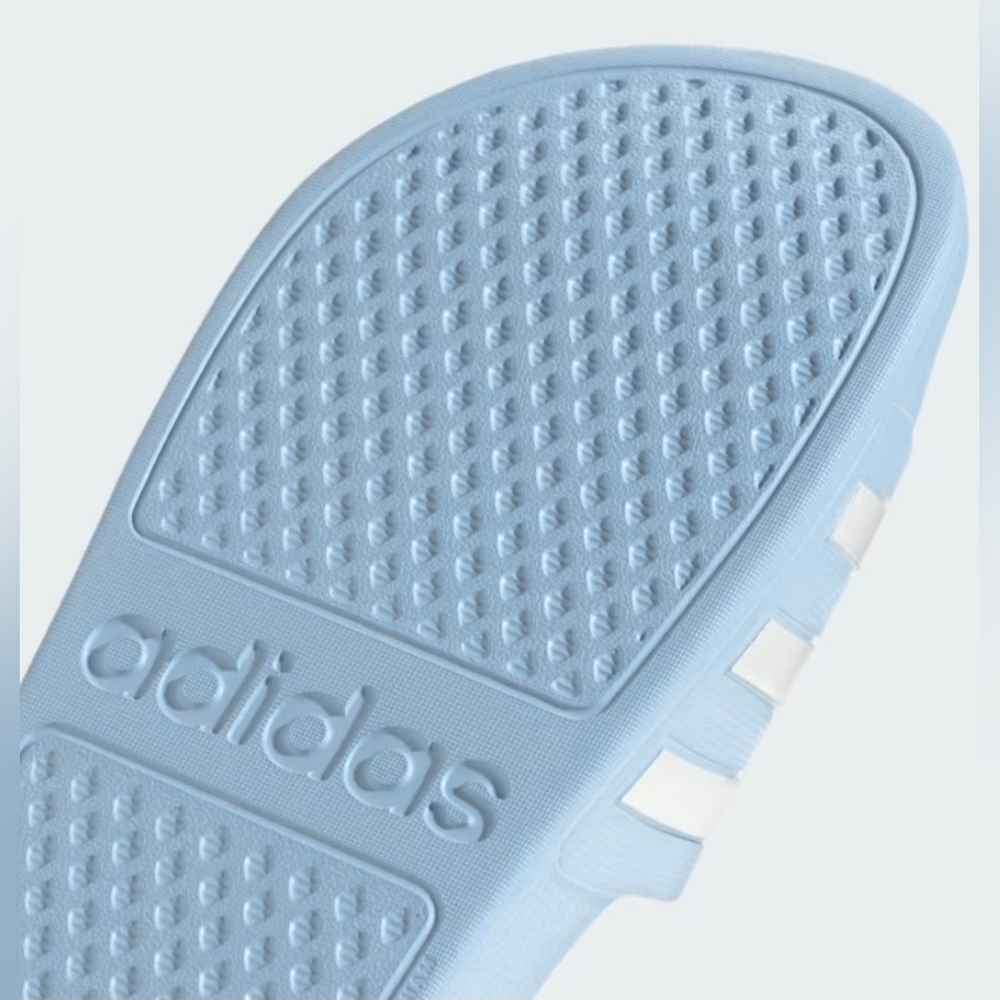 Adidas Slides‎ - Picture 9 of 9